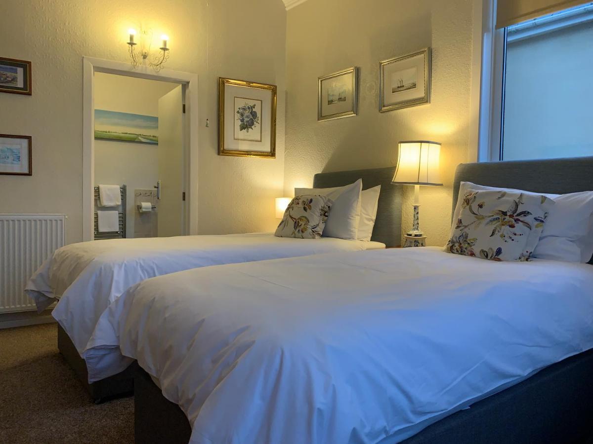 Bed and Breakfast The Gaydon Lytham St Annes Exterior foto
